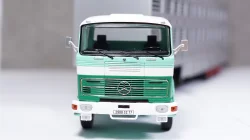 Mercedes LPS 1632 Livestock transporter 1970 green/white/silver, IXO TTR008 1:43