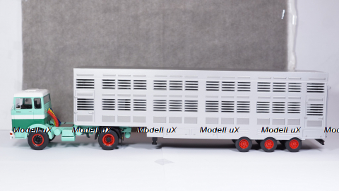 Mercedes LPS 1632 Livestock transporter 1970 green/white/silver, IXO TTR008 1:43