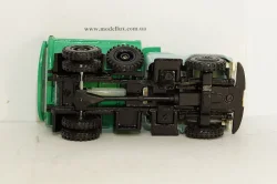 Зил ММЗ 555, 