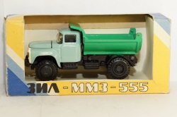 Зил ММЗ 555, 