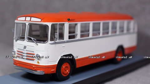 ЛИАЗ 158В красно-белый, Classicbus 04001D, 1:43 Уценка!