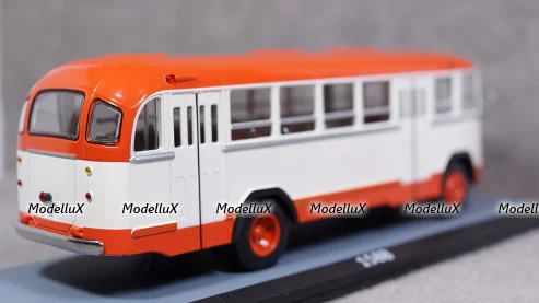 ЛИАЗ 158В красно-белый, Classicbus 04001D, 1:43 Уценка!