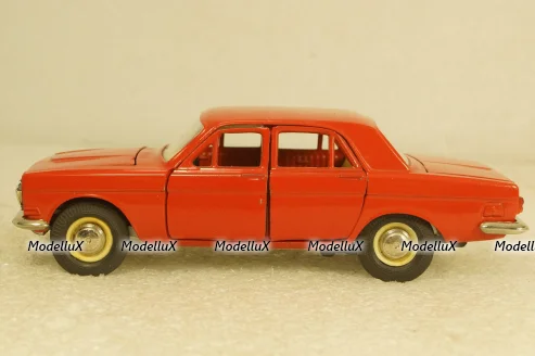 ЛИАЗ 158В красно-белый, Classicbus 04001D, 1:43 Уценка!