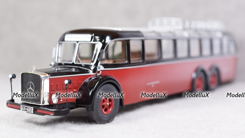 Mercedes O10000, Premium Classixxs 1:43
