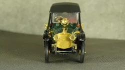 Руссо Балт С24-40 А22, Тантал/Радон 1:43