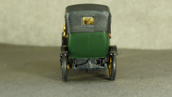 Руссо Балт С24-40 А22, Тантал/Радон 1:43
