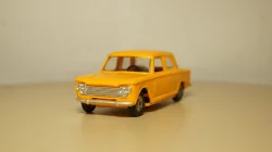 Fiat 1500 оранжевый