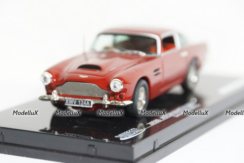 ASTON MARTIN DB4 