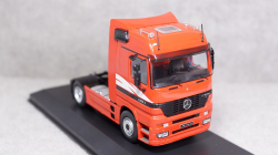 Mercedes Actros 1851 MP 1 1995 red, IXO 1:43