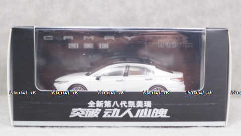 Toyota Camry 2018,Paudi 1:43