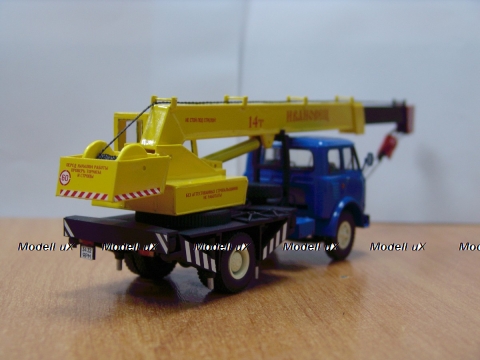 МАЗ 5334 Автокран КС 3571 Ивановец 14 тонн 1979, 1:43