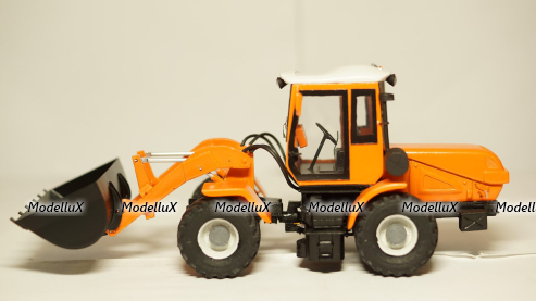 ХТЗ-156Б-09-03 погрузчик, Modellux 1:43