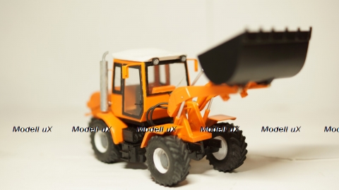 ХТЗ-156Б-09-03 погрузчик, Modellux 1:43
