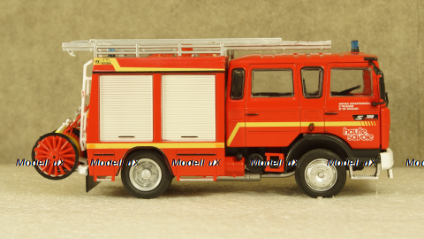 RENAULT VI S180 MIDLINER Francia - 1993, Pompieri Italy collection #11 1:43