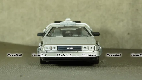DeLorean Back to the Future II Flying Wheel Version, WEL22441FV, Welly 1:24 