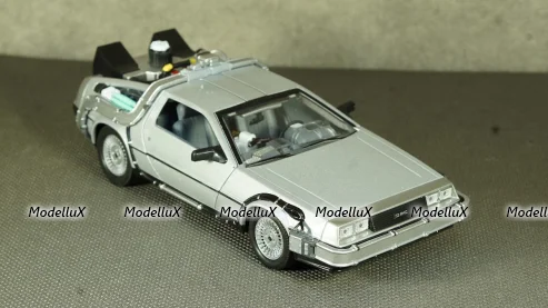 DeLorean Back to the Future II Flying Wheel Version, WEL22441FV, Welly 1:24 