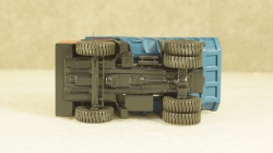 БЕЛАЗ 540А карьерный самосвал красный/синий, Бригадир 1:87