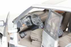 Range Rover P38  4.6 HSE Auto Art 1:18