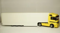 Mercedes Actros 1857 Sattelzug, NZG 1:43