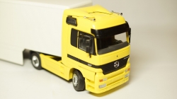 Mercedes Actros 1857 Sattelzug, NZG 1:43