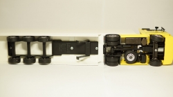 Mercedes Actros 1857 Sattelzug, NZG 1:43