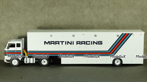 Volvo F88 Racing Transporter Martini Racing, IXO TTR018 1:43