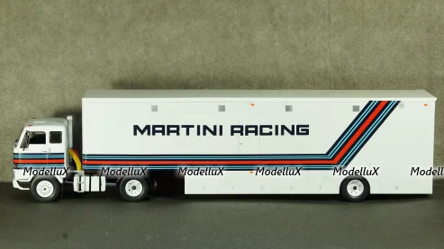 Volvo F88 Racing Transporter Martini Racing, IXO TTR018 1:43