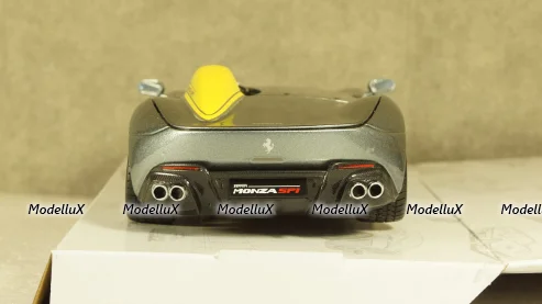 Ferrari Monza SP1 Metallic-Grey/Yellow, Burago 1:24