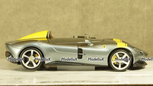 Ferrari Monza SP1 Metallic-Grey/Yellow, Burago 1:24