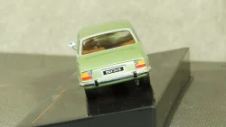 Peugeot 504 1969 metallic green, IXO, CLC319N 1:43