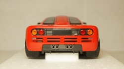 McLaren F1 Road Car 1993 red, 530133422, Minichamps 1:18