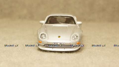 Porsche 911 GT2 silver, Cararama 1:43