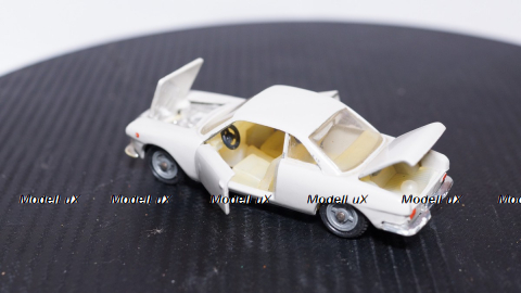 Fiat Siata 1500, бежевый