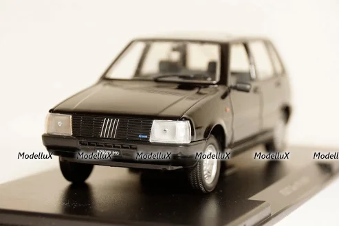BMW M4 F82 Coupe, Paragon 1:18