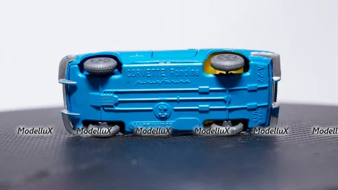 BMW M5 F10 2011, Paragon 1:18