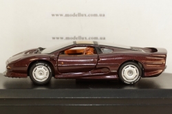 Jaguar XJ 220