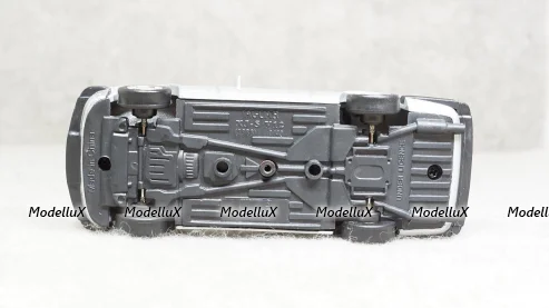 Jaguar XJ-S V12 1988, New Ray 1:43