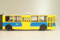 Зиу-10, троллейбус, желто-синий, 900285, Советский Автобус 1:43 Уценка!