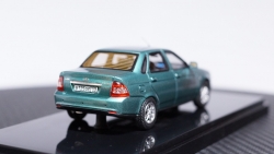 ВАЗ 2170 Priora Седан 2014 г. зелено-синий, 221706, DiP Models 1:43