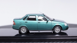 ВАЗ 2170 Priora Седан 2014 г. зелено-синий, 221706, DiP Models 1:43