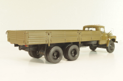 Зил-133ГЯ бортовой, хаки, 104196, АвтоИстория 1:43
