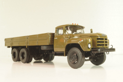 Зил-133ГЯ бортовой, хаки, 104196, АвтоИстория 1:43