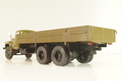 Зил-133ГЯ бортовой, хаки, 104196, АвтоИстория 1:43