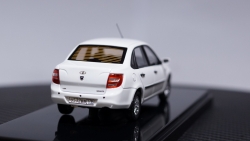 ВАЗ 2190 Granta Люкс 2013 г., 221903, DiP Models 1:43