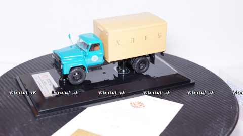 ГАЗ ГЗСА-3704 1969 г., 105216, DiP Models 1:43