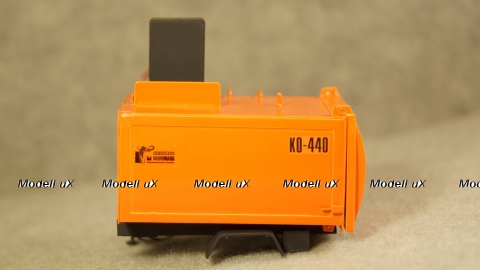 КО-440-4 установка на шасси Зил/Газ Мусоровоз с боковой загрузкой, ModelLux 1:43