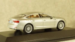 Audi A5 Sportback 2017 silver, Spark 1:43 Уценка!