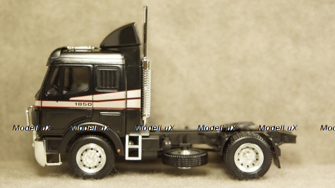 Mercedes 1850 Black, Wiking 1:43