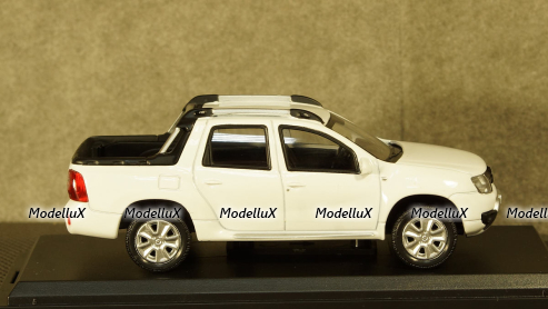 Renault Duster Oroch 2015 white, Norev 1:43