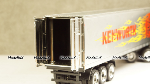 Kenworth W900 black/silver, New Ray 1:43